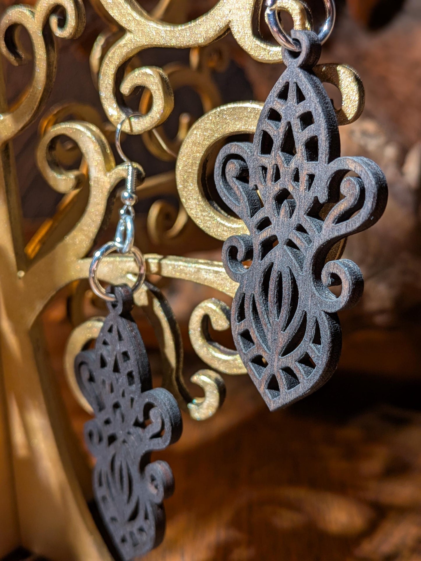 Faebloom-korvakorut – puiset laserleikatut korvakorut – luonnon inspiroimia koruja – käsintehty