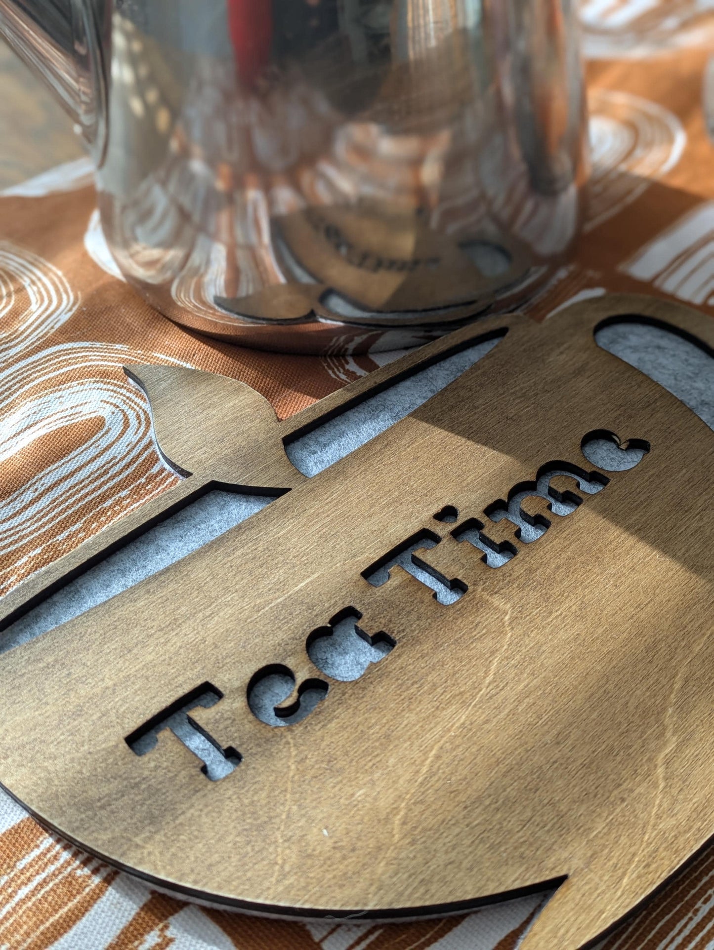 Tea Time Wooden Trivet | Laserleikattu teekuppisuunnittelu | Valinnainen Coffee Time -versio