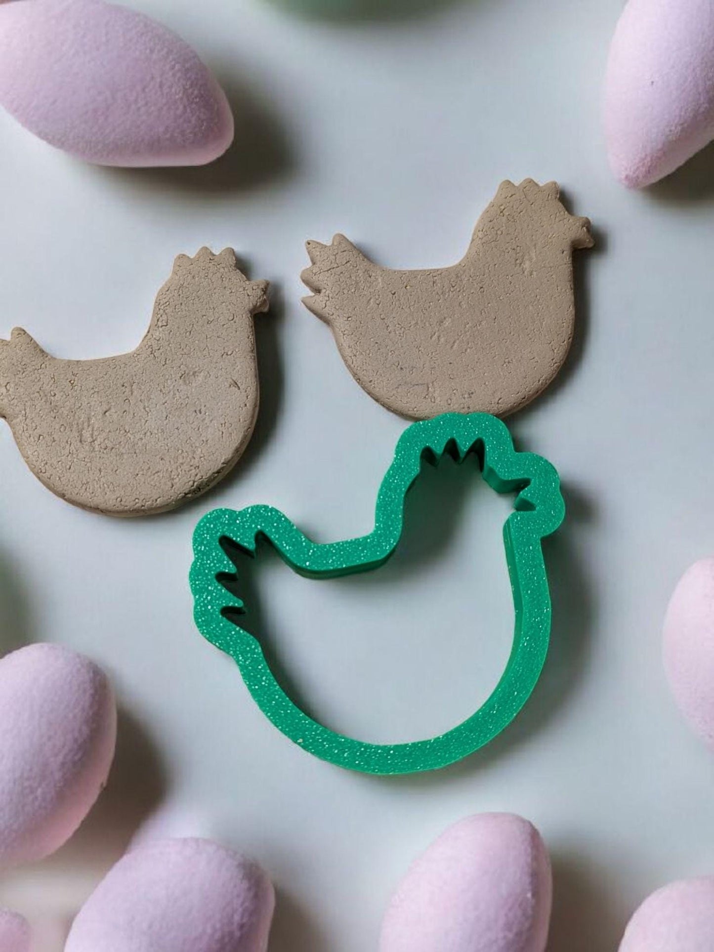 Pääsiäisleikkurit – munat, puput ja kanat!