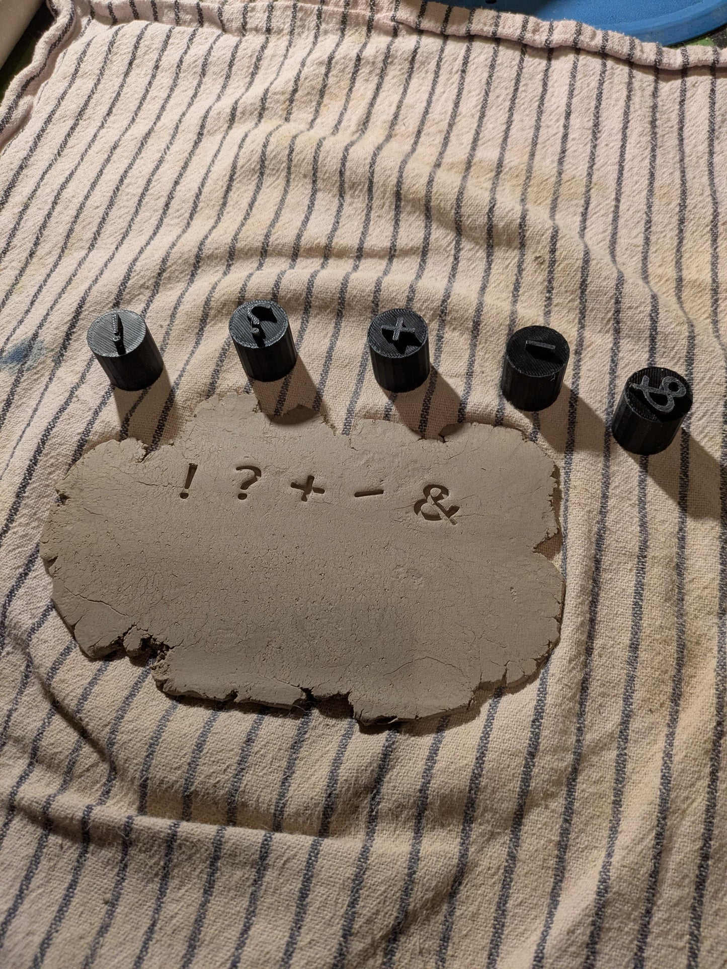 Erikoismerkit 3D-tulostettu leimasarja - savi- ja askartelutyökalut