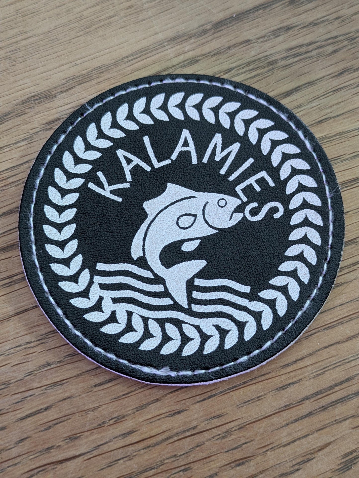 Kalastus Iron-On Leather Patch | Mukautettava Fisherman Gift | Ulkoiluvaatetarvikkeet