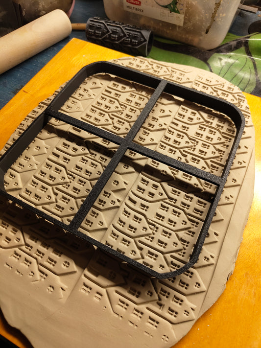 Iso pyöristetty neliöleikkuri – Tauluihin ja pannunalusiin