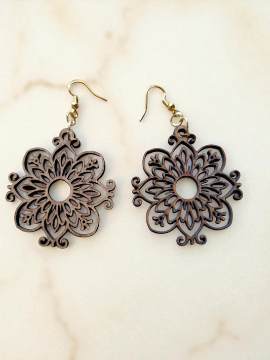 Rustic Mandala Blossoms - Puiset mandalakorvakorut