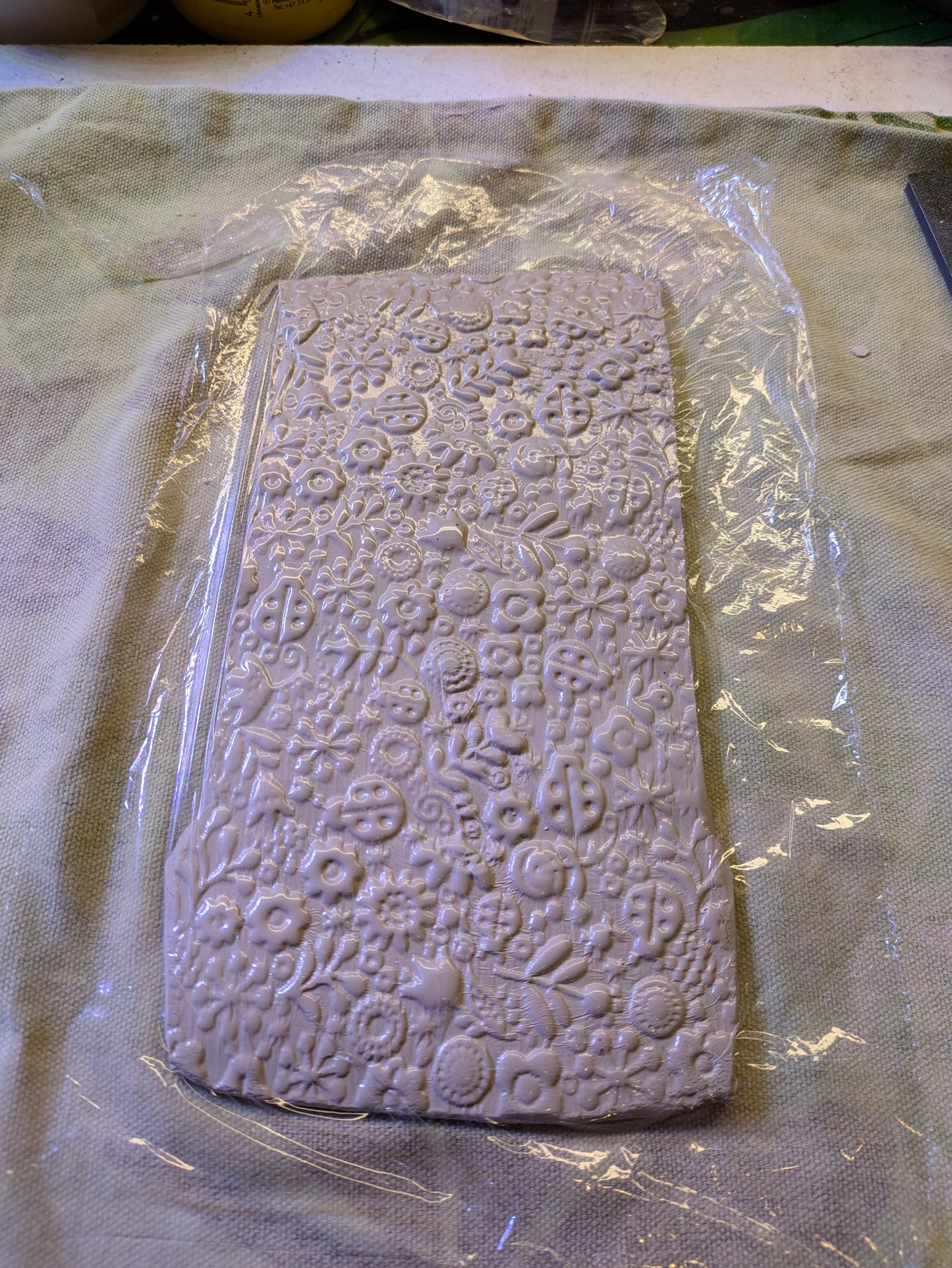 🌸 Summer Garden -kuviokaulin, 2 kokoa.