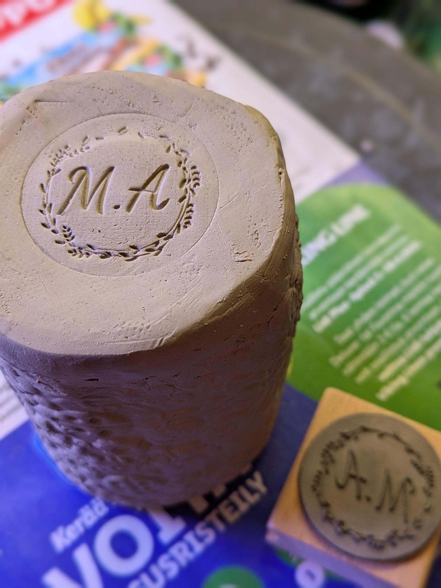 🌸 Summer Garden -kuviokaulin, 2 kokoa.