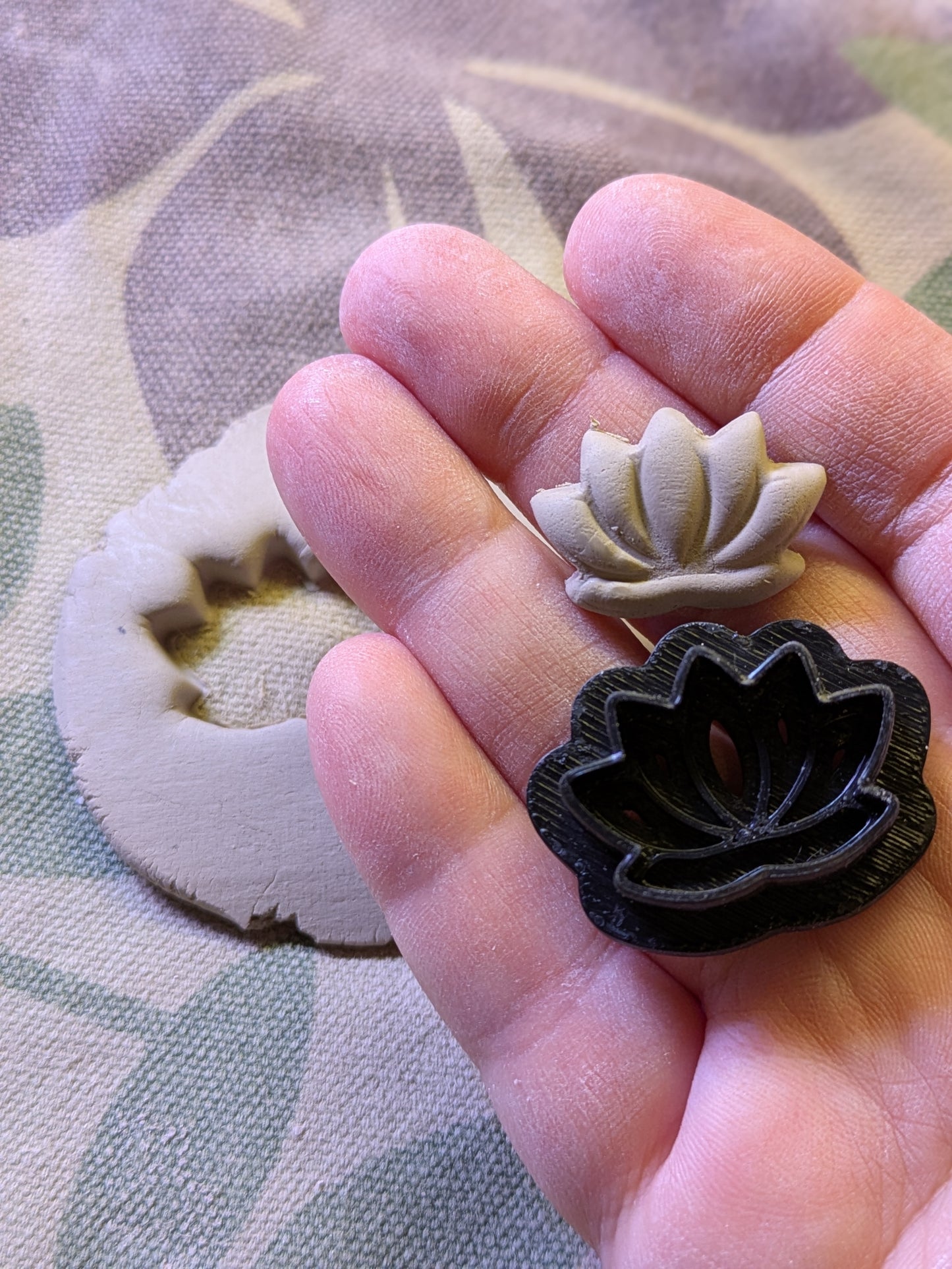 🌸 Minikukkaset – pienten yksityiskohtien leikkurisetti (sis. Egyptin lotus) 4 leikkuria