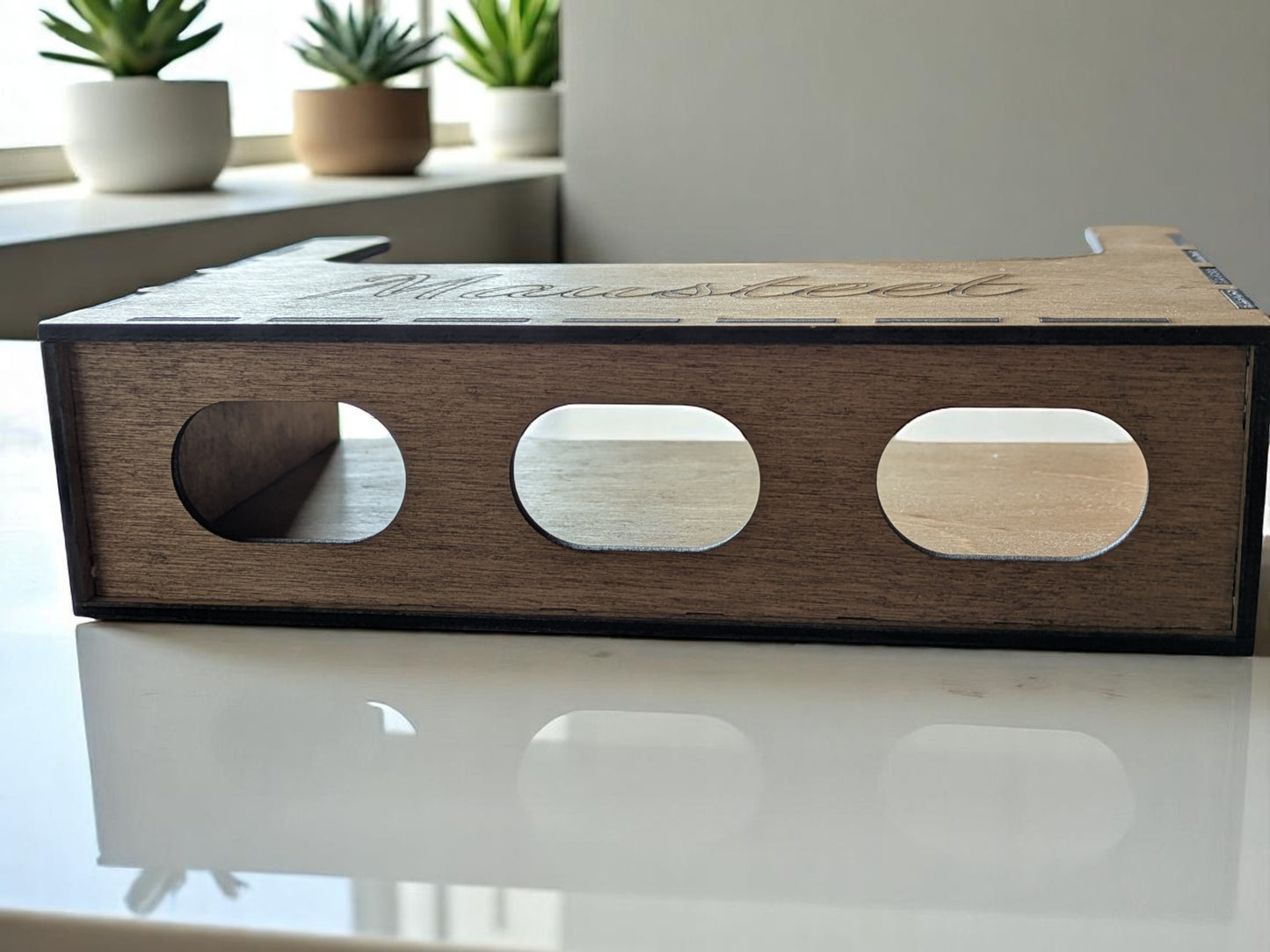 Maustepussiteline – fiksu ja kevyt säilytysratkaisu karavaanareille