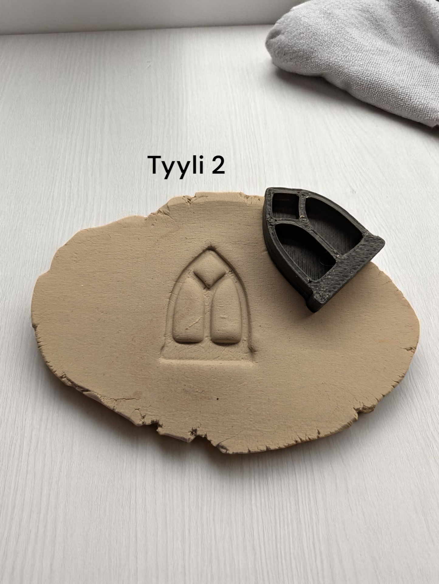 Kirkon ikkunasetti – leikkuri + leimasin (valitse koko ja tyyli)