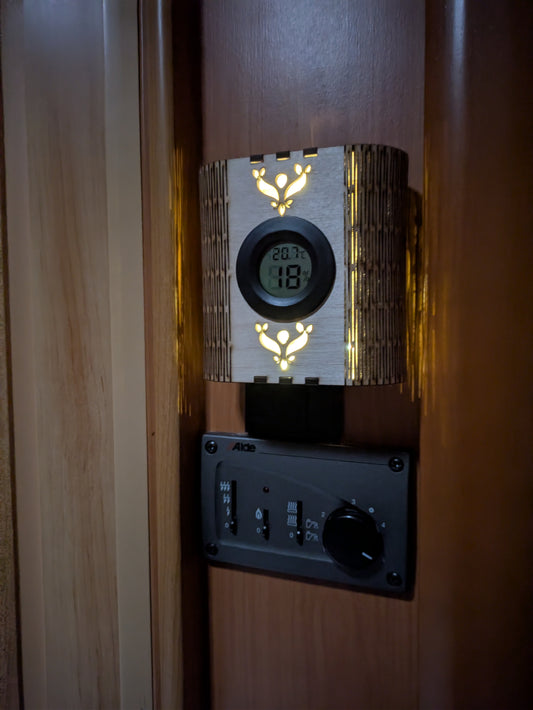 Kajo-mittarilaatikko – Lämpö- ja kosteusmittari puukehyksessä (sisäkäyttöön)