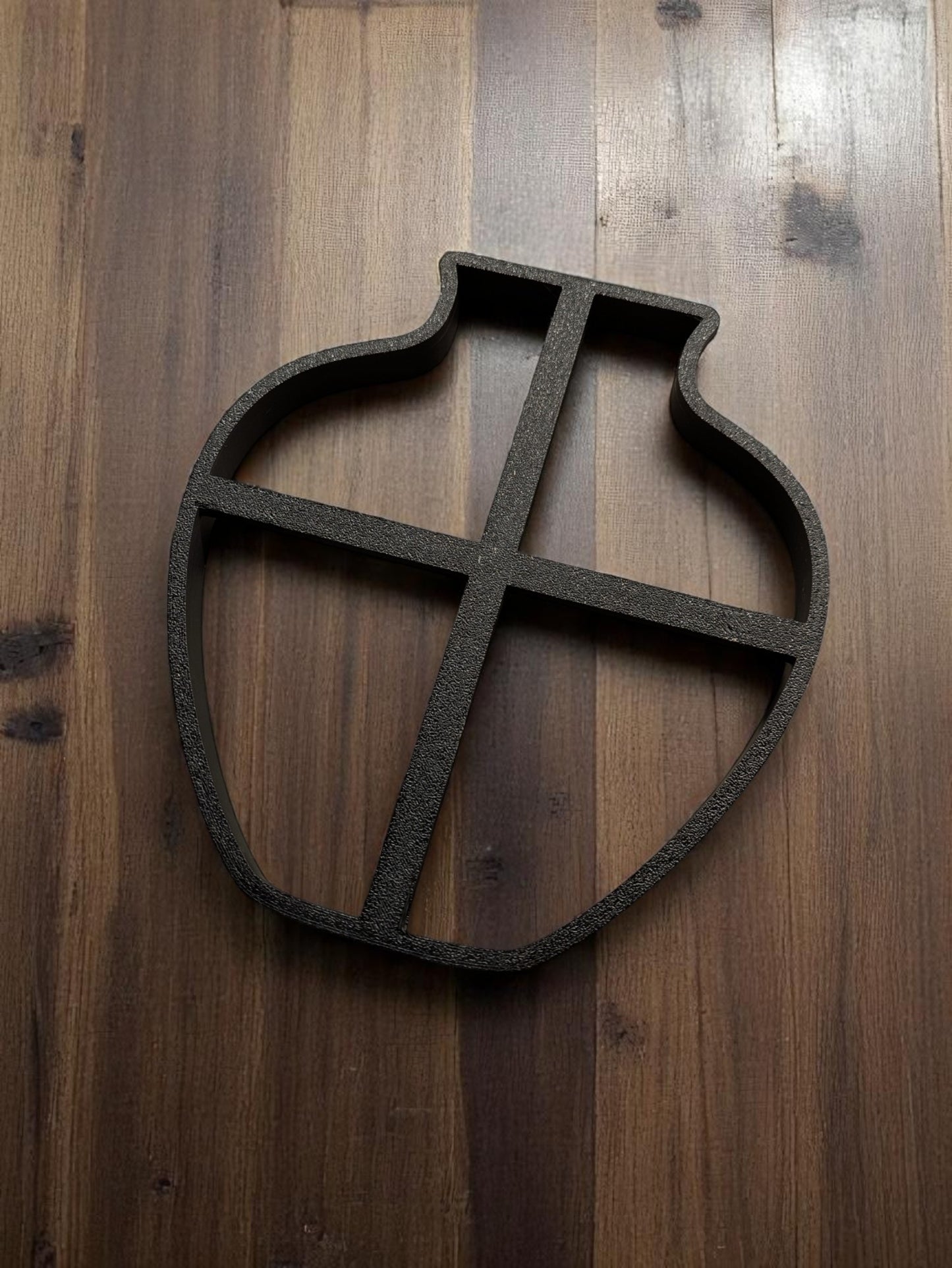 Uniikki ruukun muotoinen savileikkuri – näyttävään muotoiluun