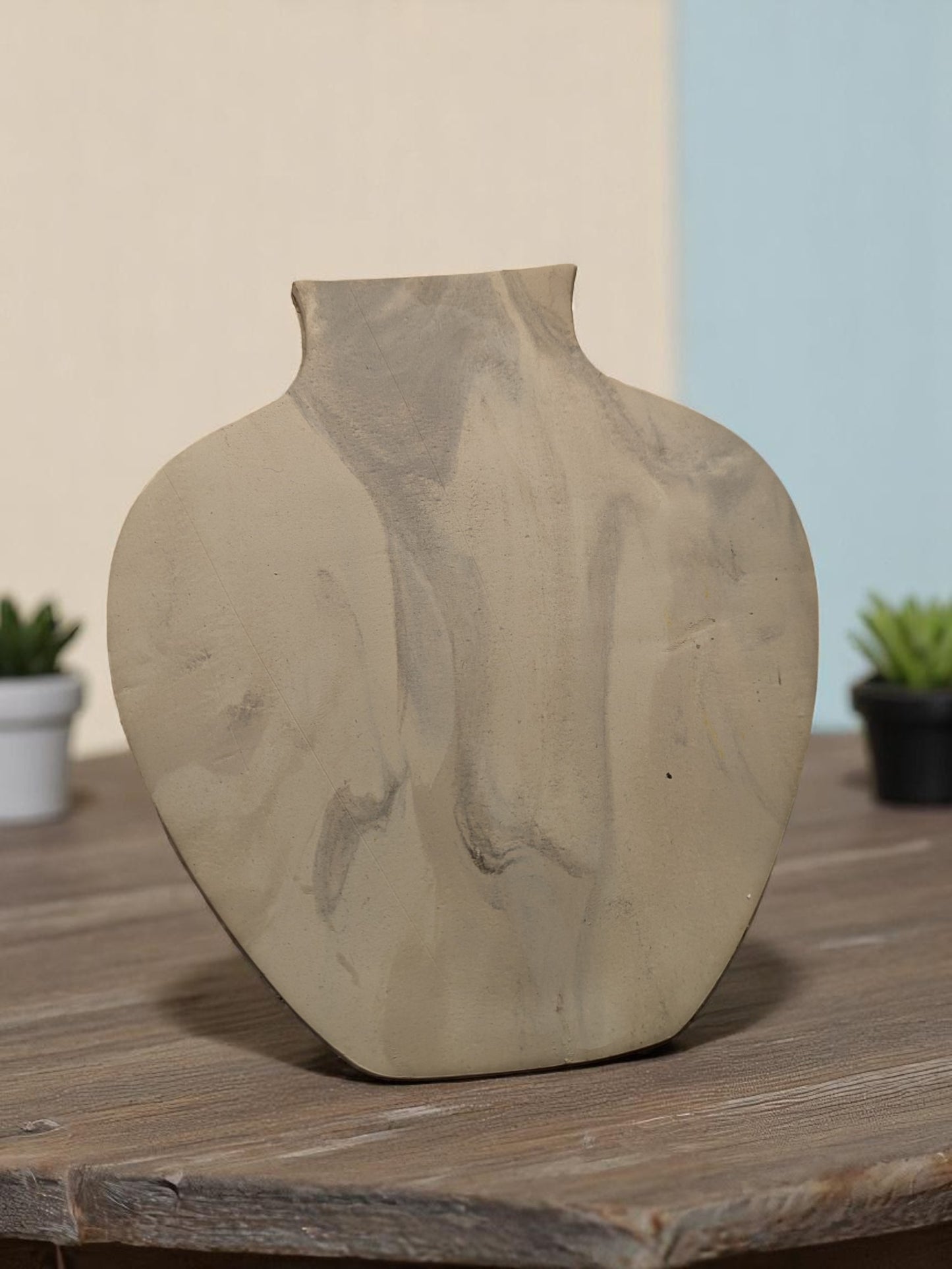 Uniikki ruukun muotoinen savileikkuri – näyttävään muotoiluun