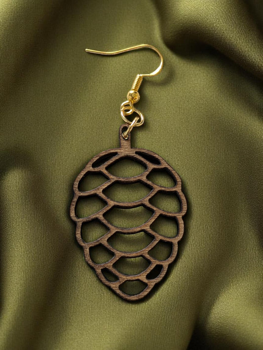 Käpysirot – puiset korvakorut