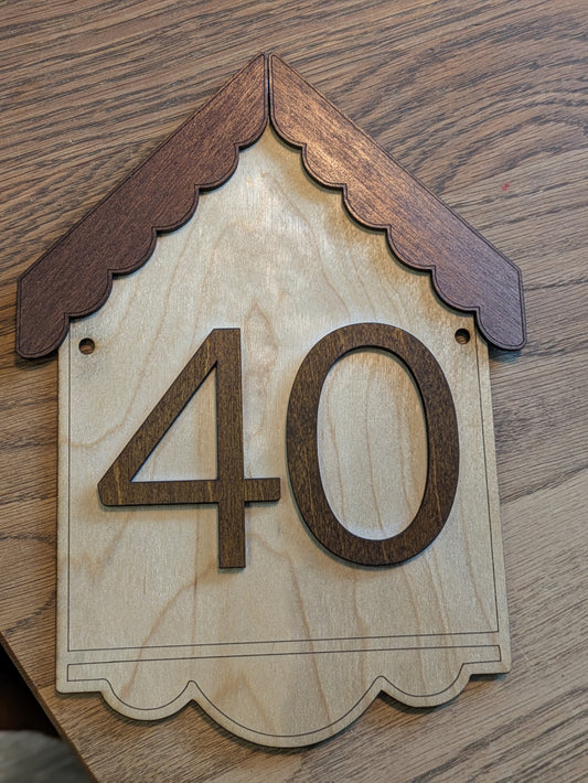 Puinen talonumerokyltti – valitse 1–2 numeroa