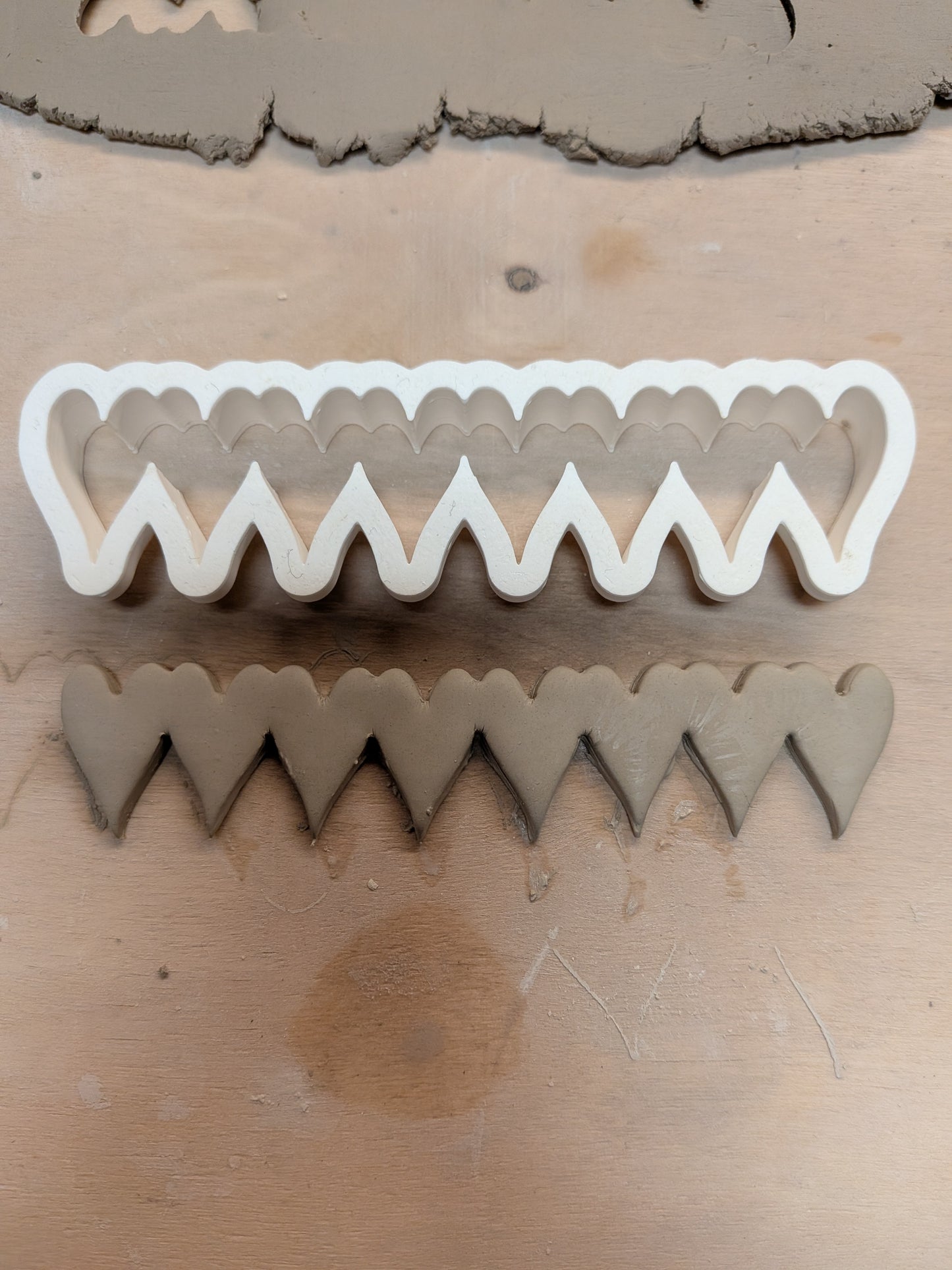❤️ Clay Heart Row Cutter – 3D‑Printed