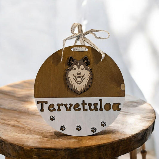 Suomenlapinkoiran tervetuliaiskyltti – Käsintehty puinen ovikoristelu