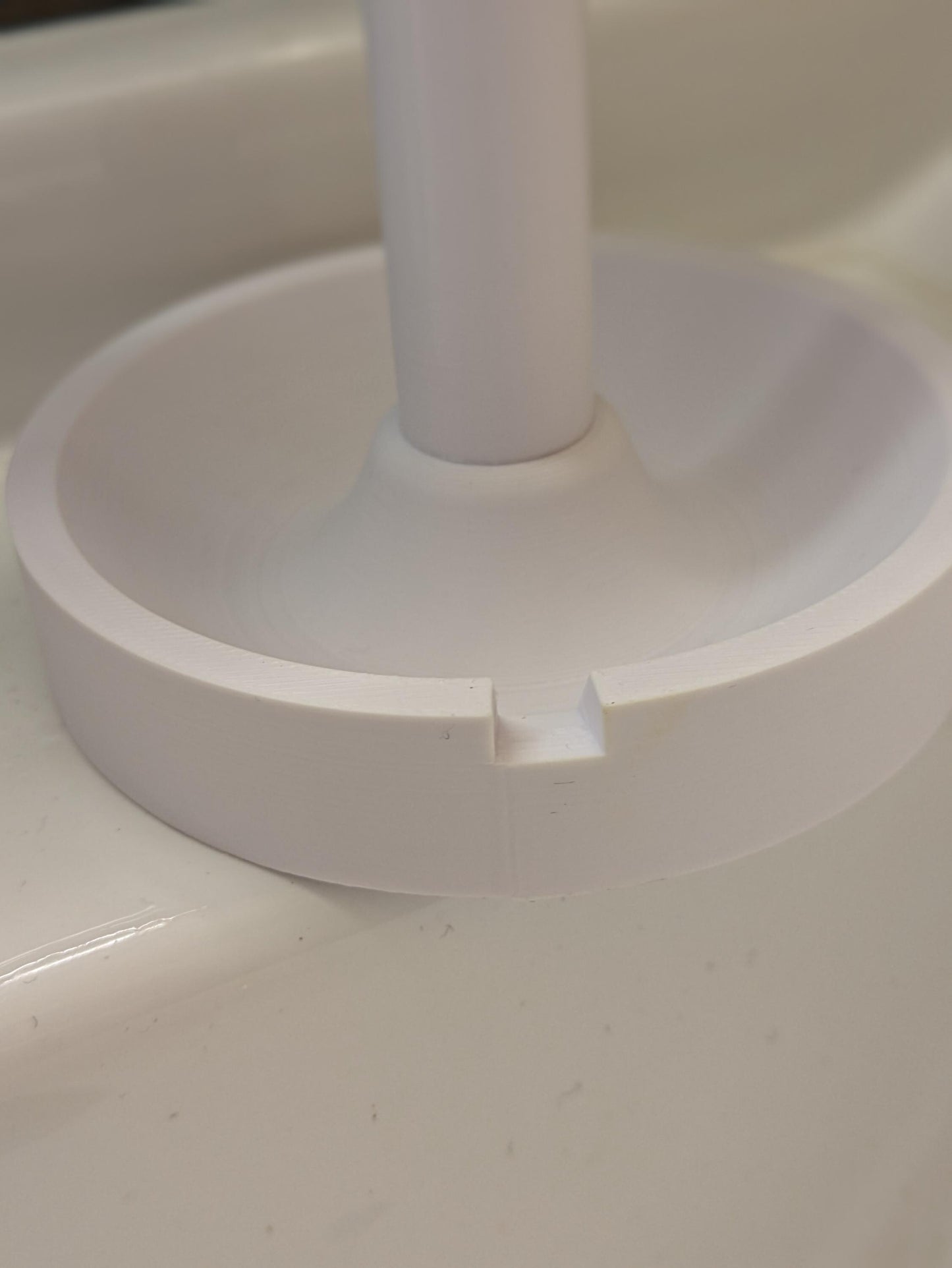 Sivellin- ja vaahtomuovikuivausteline – käytännöllinen teline tippa-alustalla