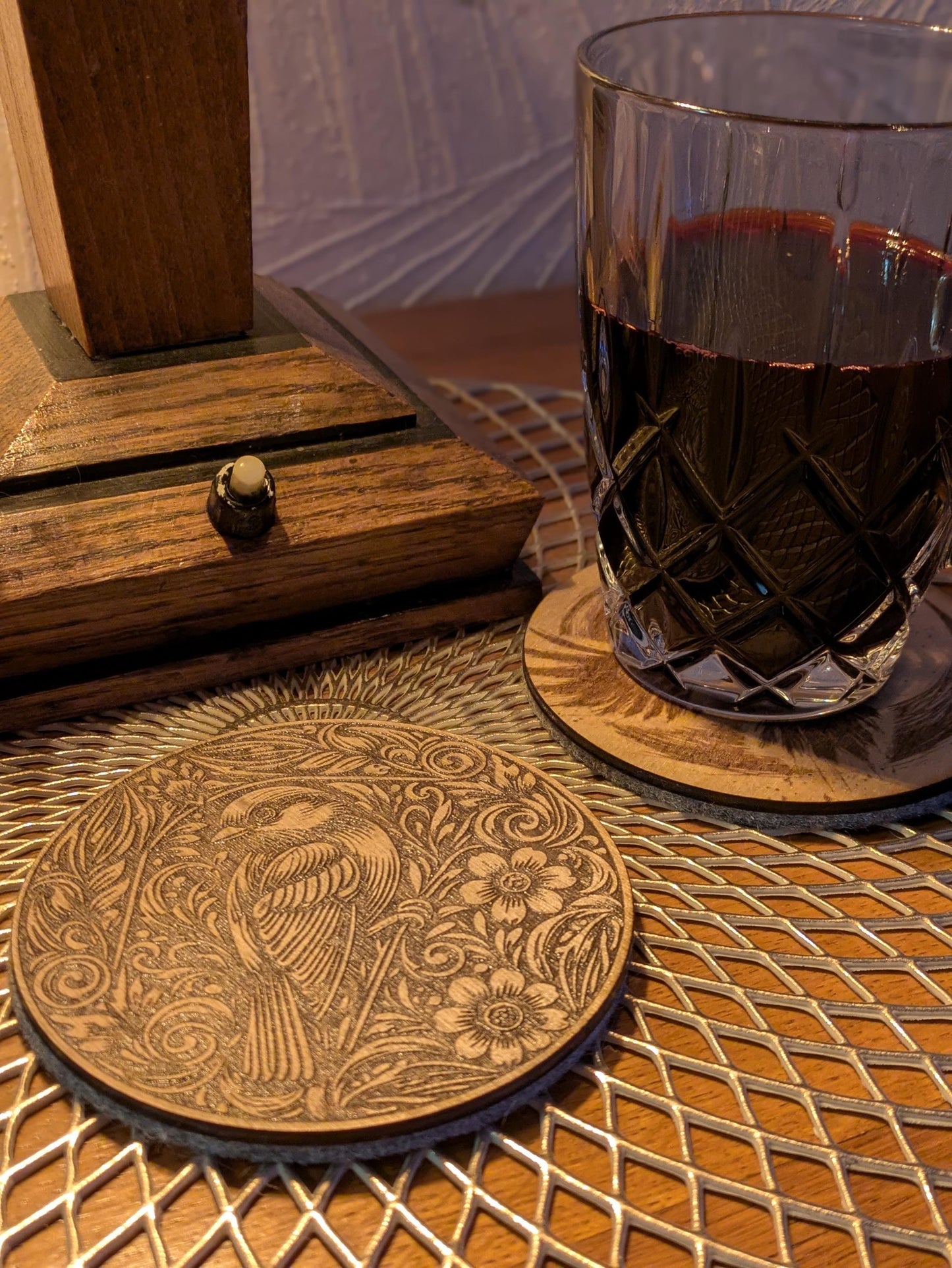 Little Sparrow Wooden Coaster – Laser Engraved Bird Design, Pine Stain, Felt Backing