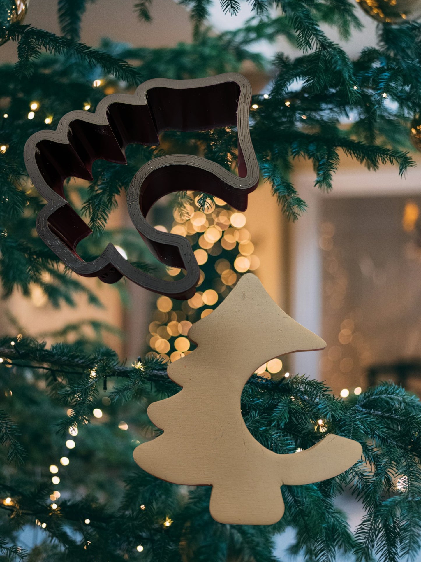 Kuusileikkuri – paksulle savelle, ripustusaukolla