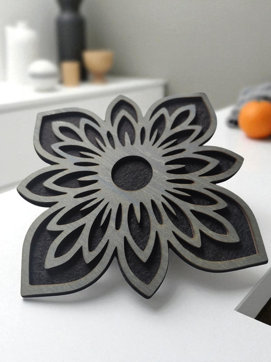 Mandala Trivet – 19 × 19 cm, Stained Birch with Black Felt Base
