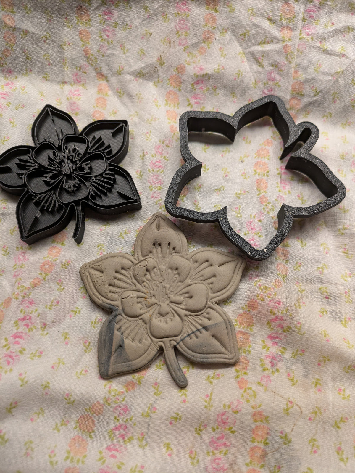 Columbine clay cutter and stamp set with stamped clay piece