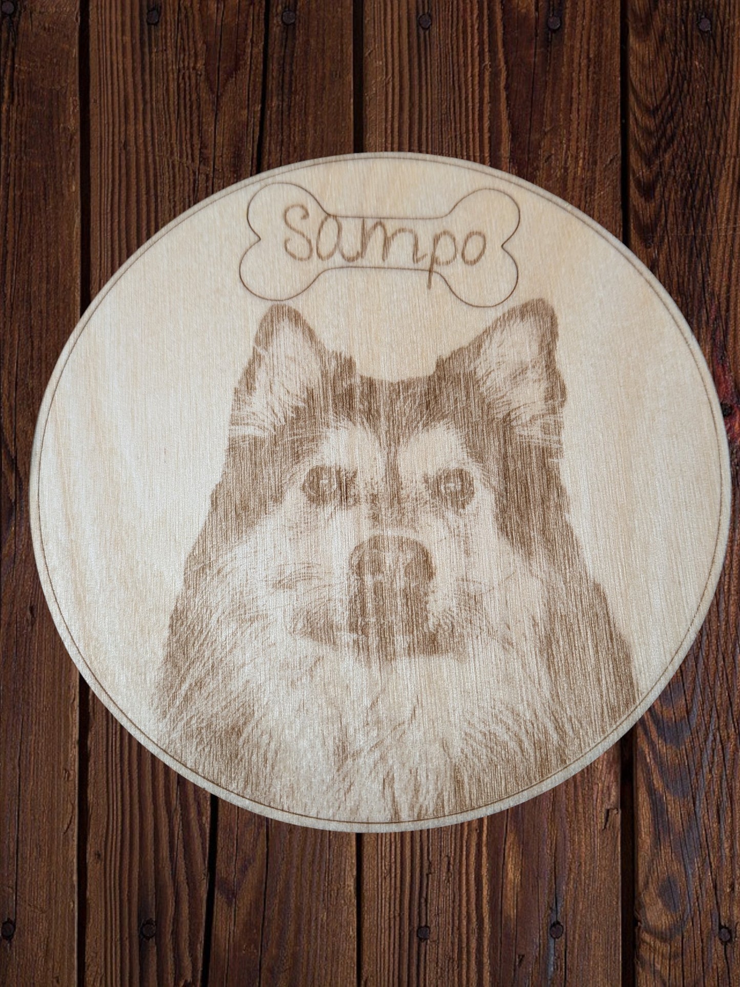 Personoitu lemmikkitaulu – Pyöreä, Neliö tai A4