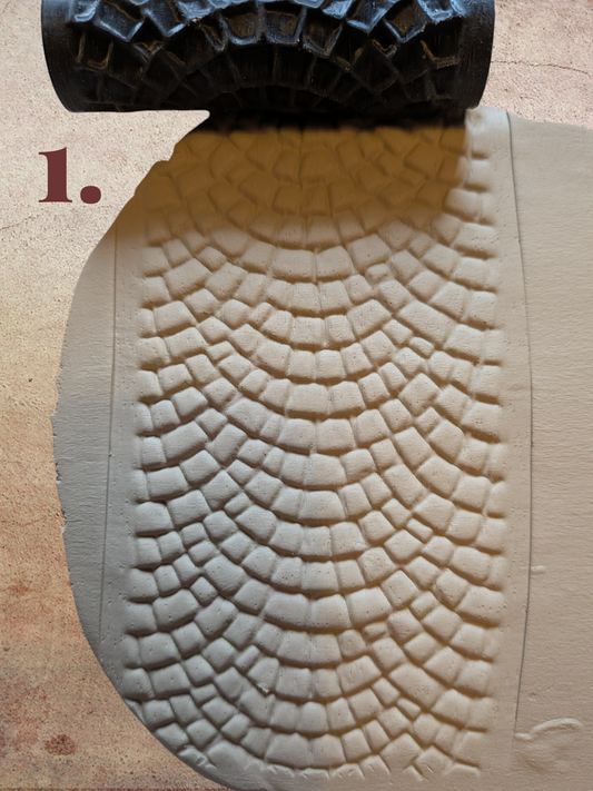 Kuviokaulin – kivikatu ja seinäkuviot