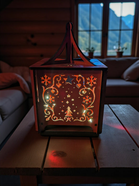 Joululyhty – käsin viimeistelty puulyhty