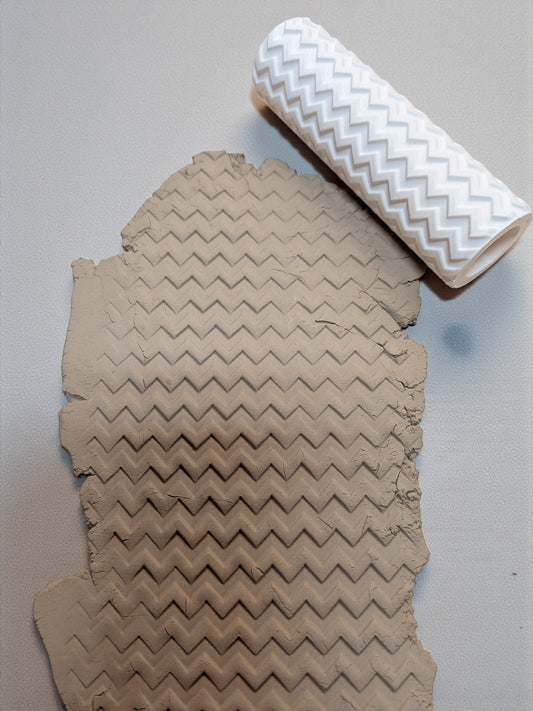 ZigZag pattern roller