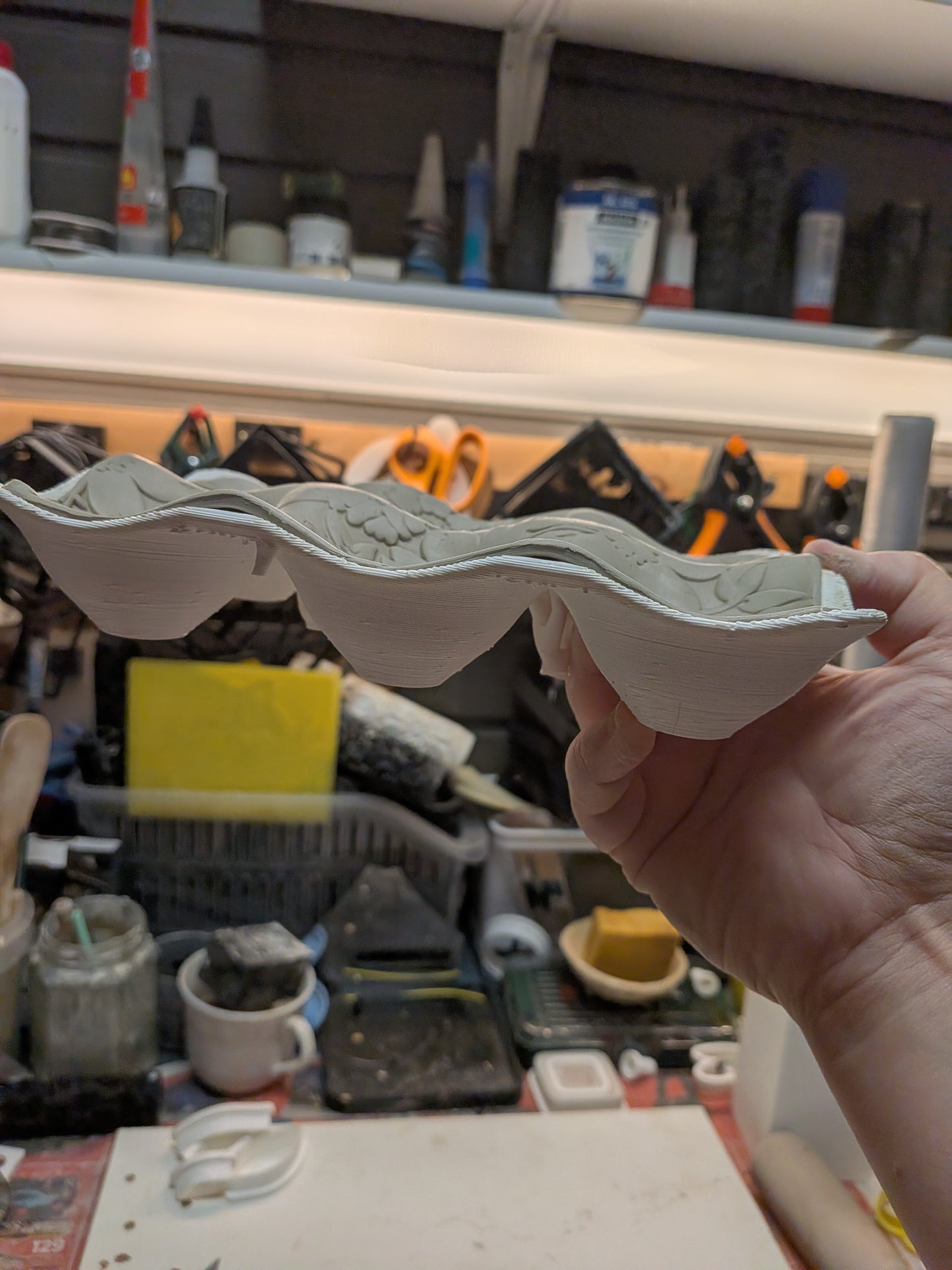 Munakenno-muotti keramiikkaan ja muotoiluun