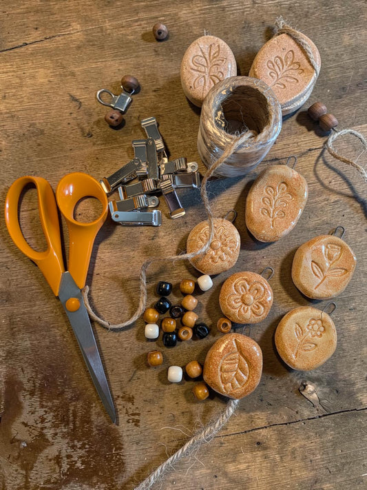 DIY Kit: Ceramic Tablecloth Weights (Set of 6)