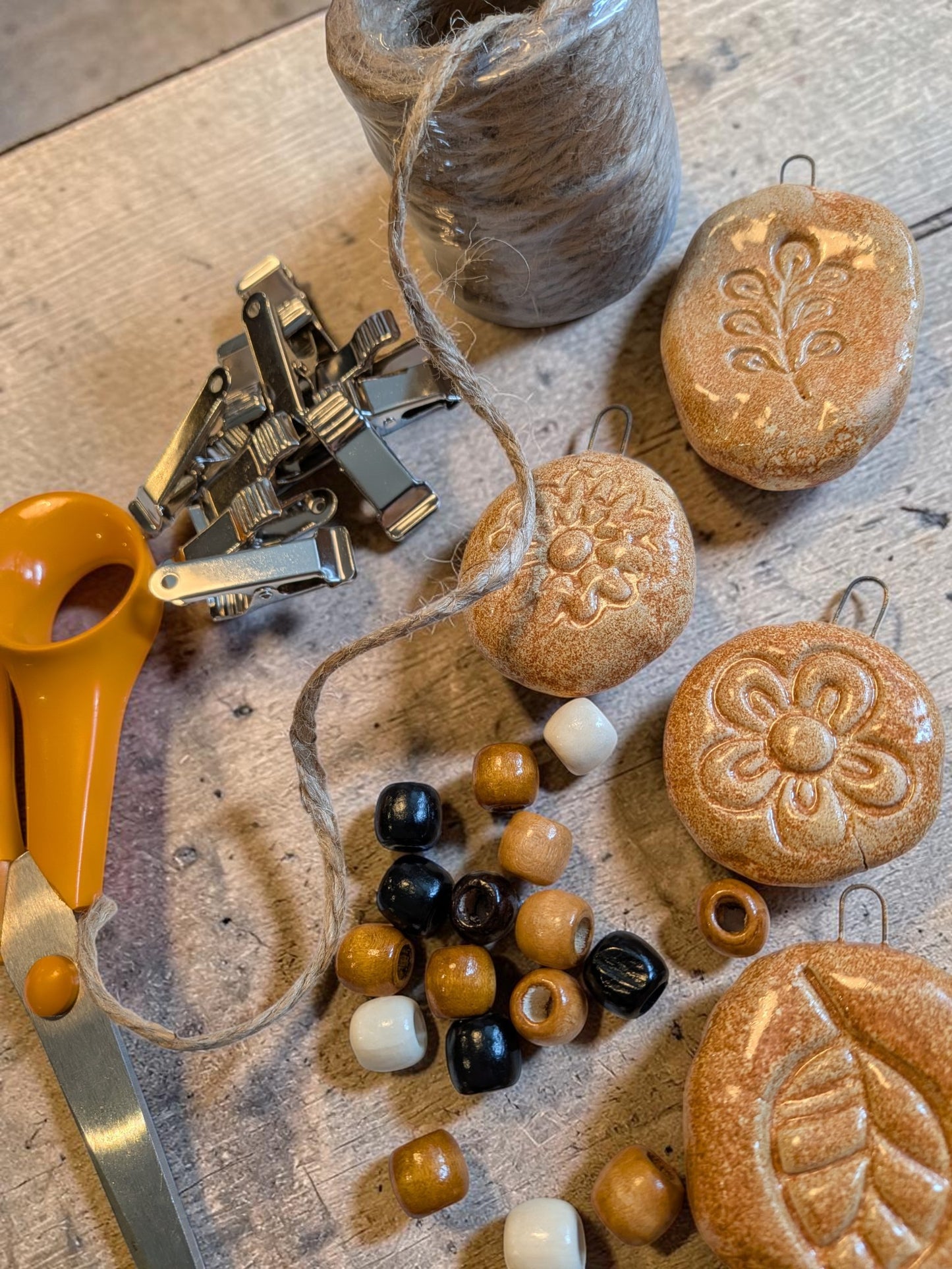 DIY Kit: Ceramic Tablecloth Weights (Set of 6)
