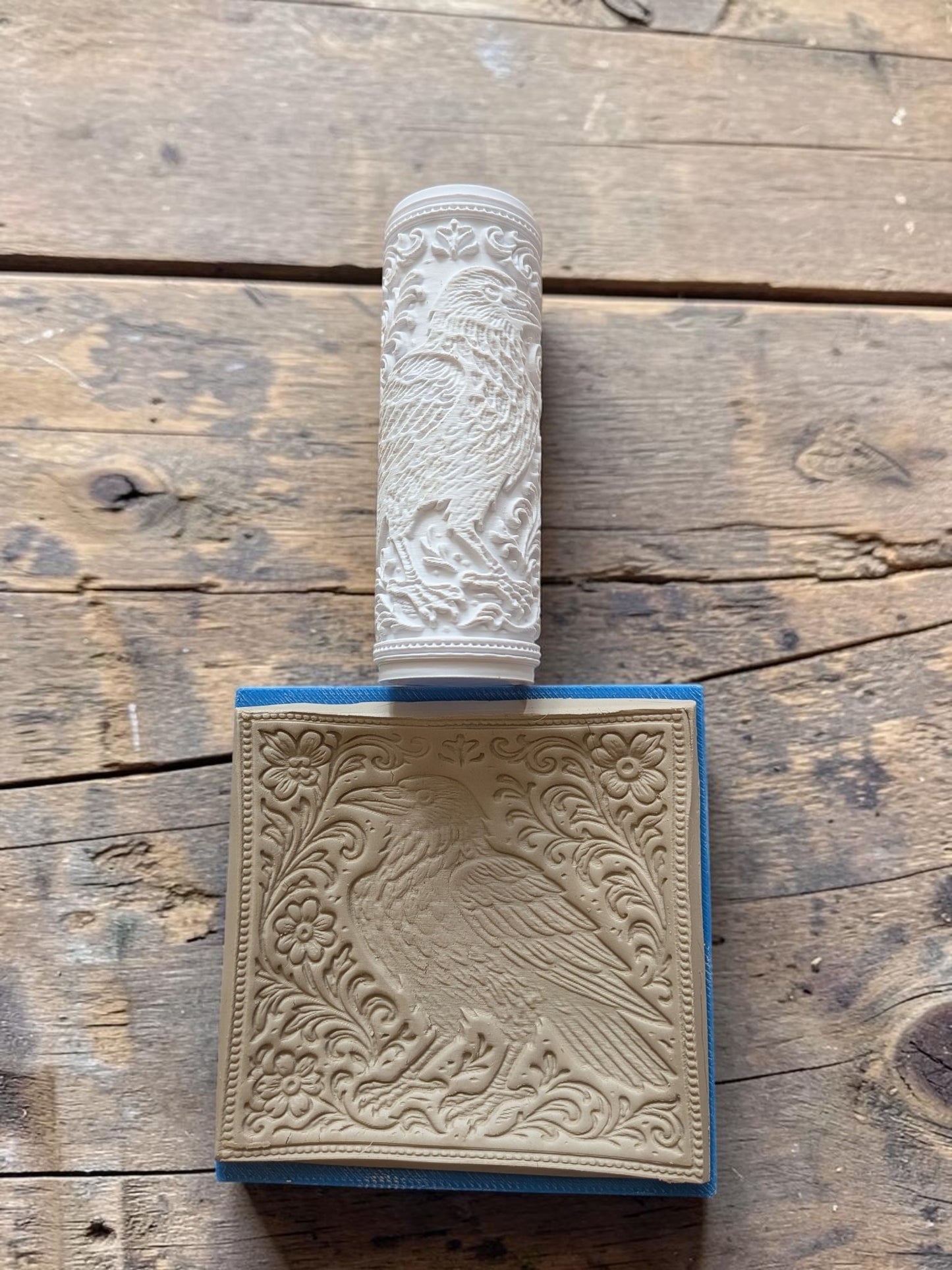 Ornate Crow - Pattern Roller