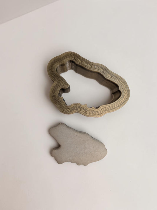 Frog shaped pottery and ceramic clay cutter tool by Icewood Atelier