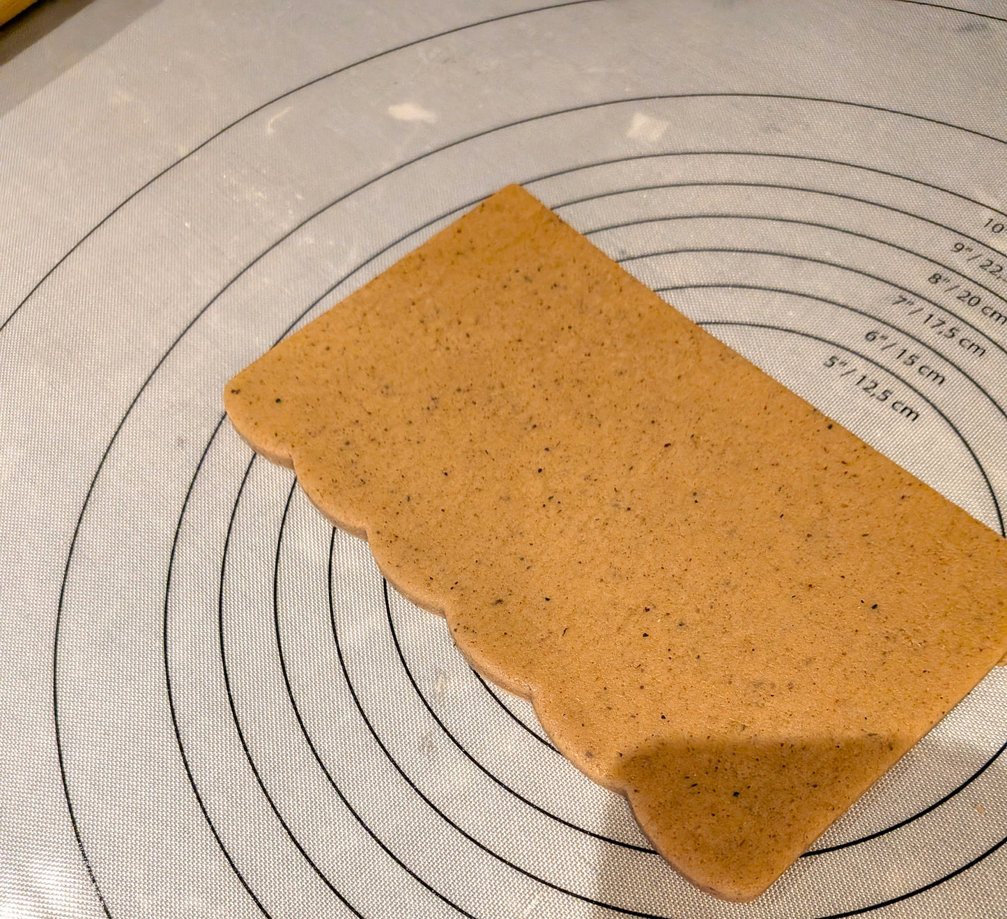 Piparkakkutalon leikkurisetti – NonOil leivontatyökalu