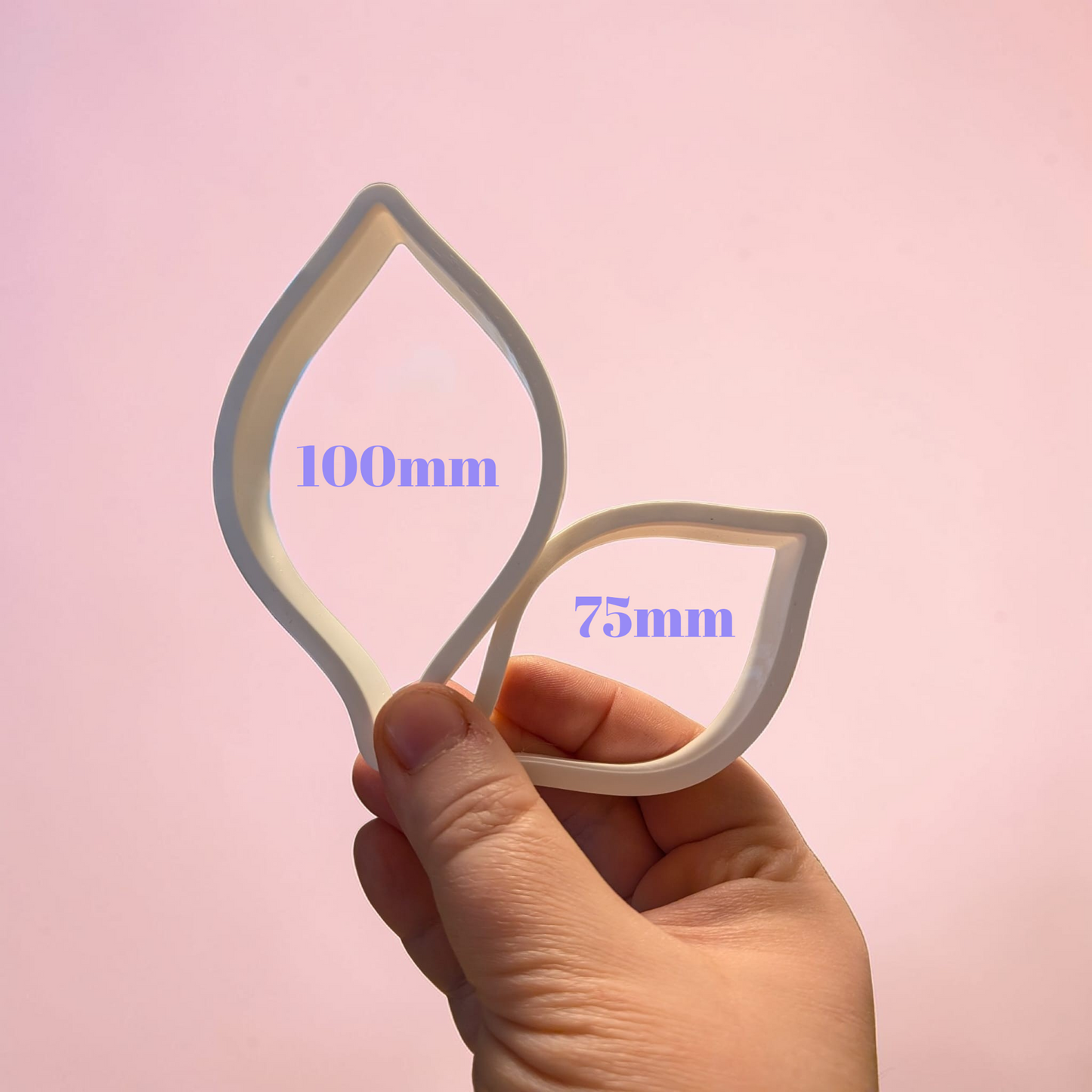 Petal/leaf cutter - different sizes