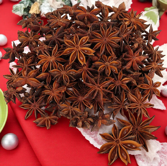 Natural star anise decorations