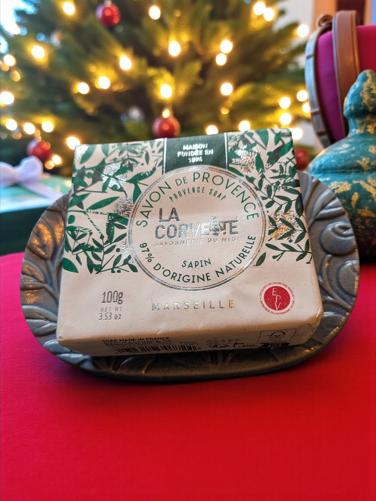 Handmade blueberry-pattern ceramic soap dish and authentic Marseille soap with a fresh forest scent